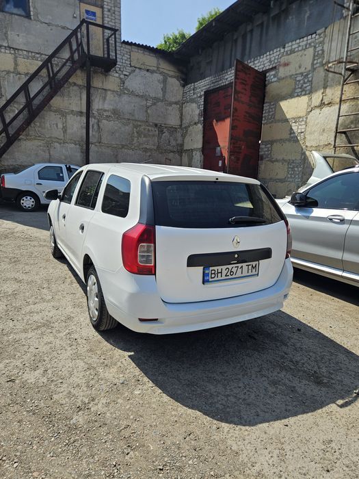 Сдам в аренду Рено логан универсал 2016 год