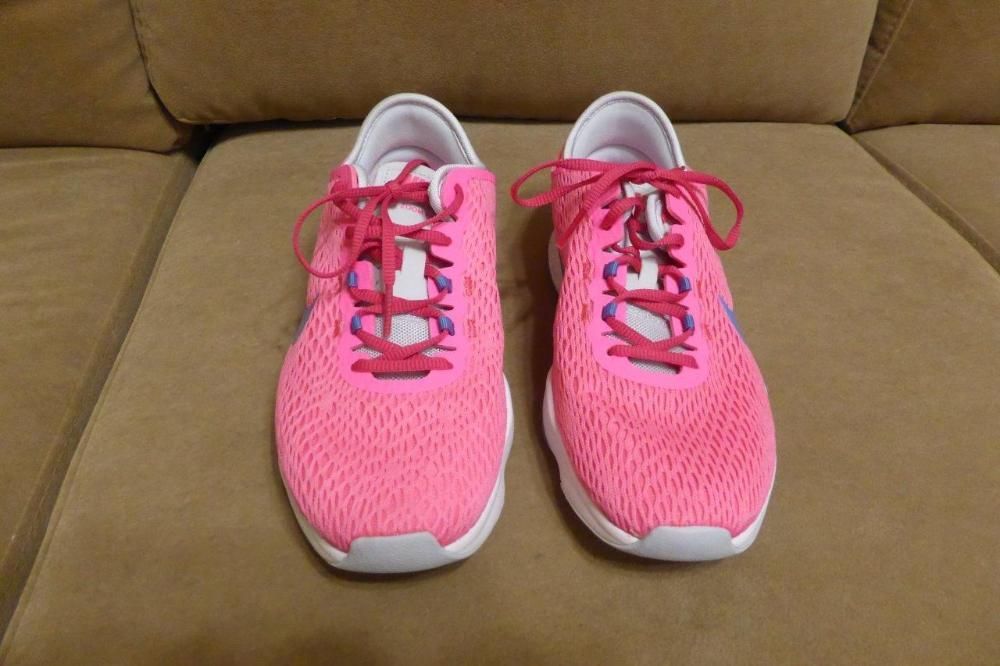 Buty do biegania NIKE rozmiar 38