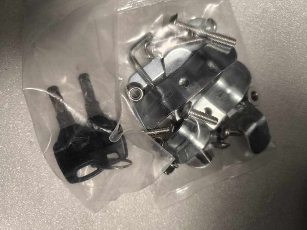 Kufer Centralny Aluminiowy Płyta Zamki 3w1 Gs Dl Xtz Crf Xt Xl Tiger
