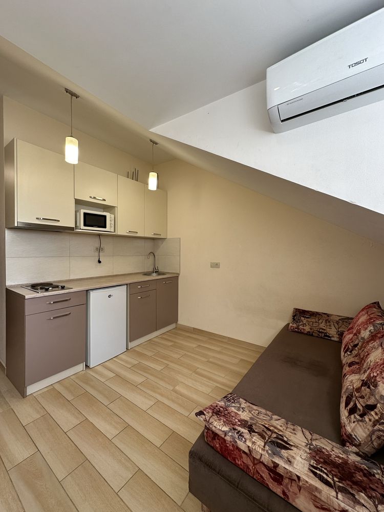 Продам гостинку, Смарт-квартира, Центр, ТРЦ Никольский