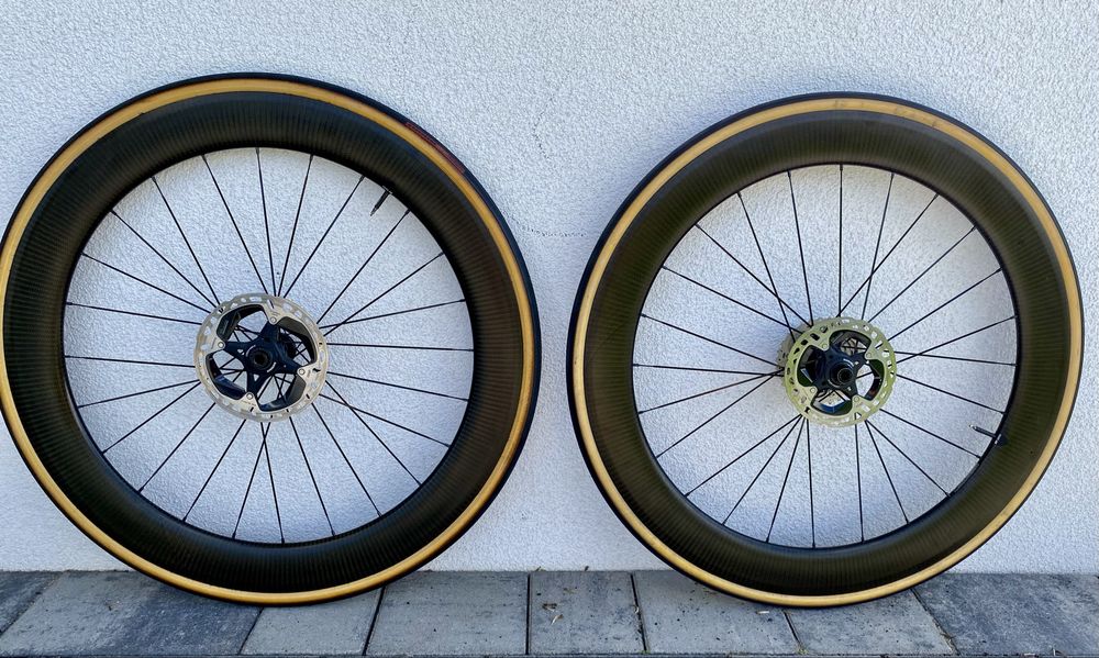 Kola karbonowe Mavic Cosmic SL 65 bebenek shimano Jak nowe