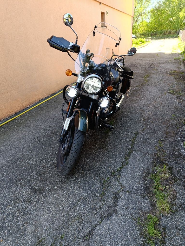 Royal Enfield Super Meteor 650