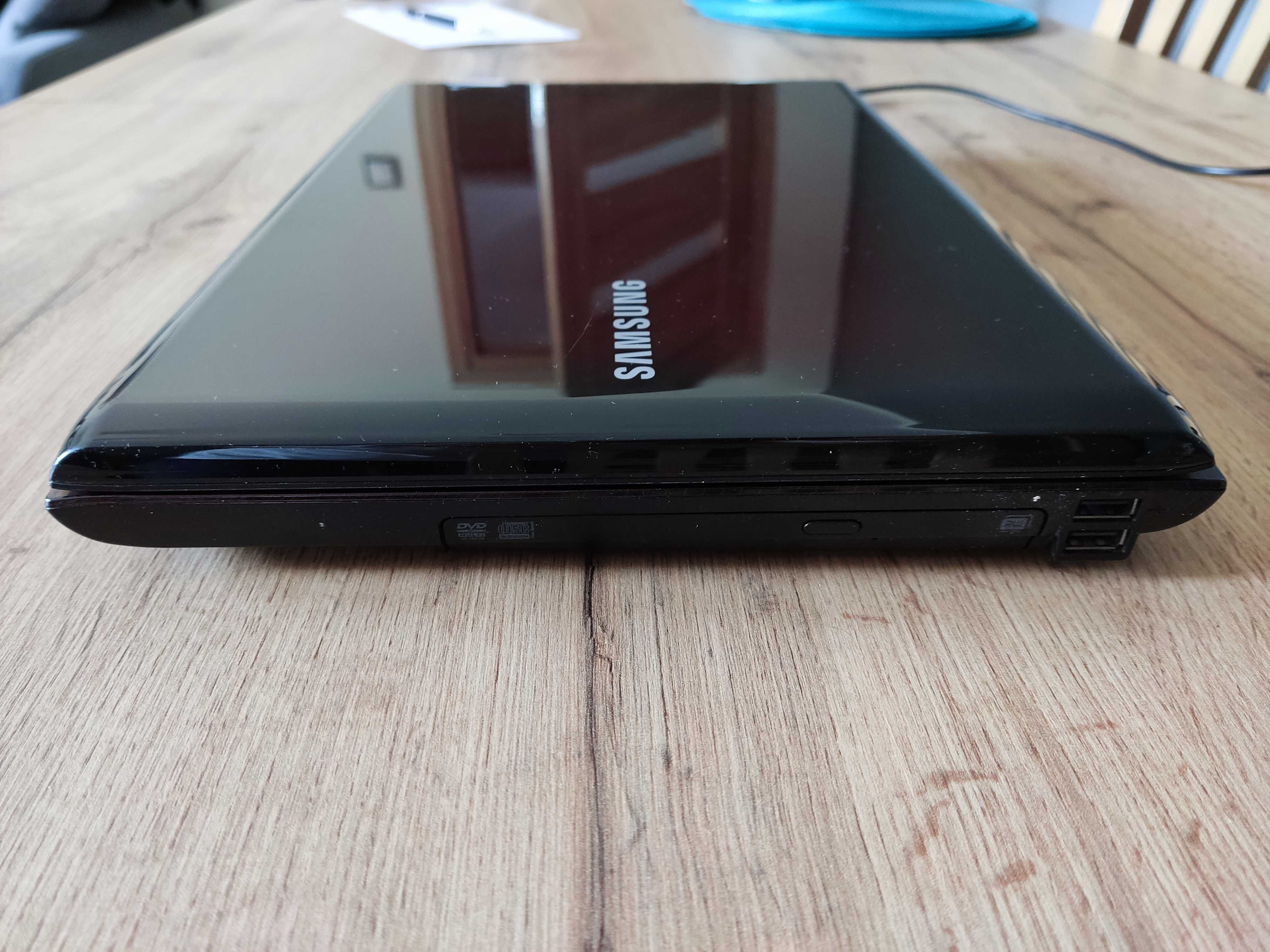 Laptop Samsung R580 i5-430M/4GB RAM/GT 330M (1 GB)/500 GB HDD/Win7HP