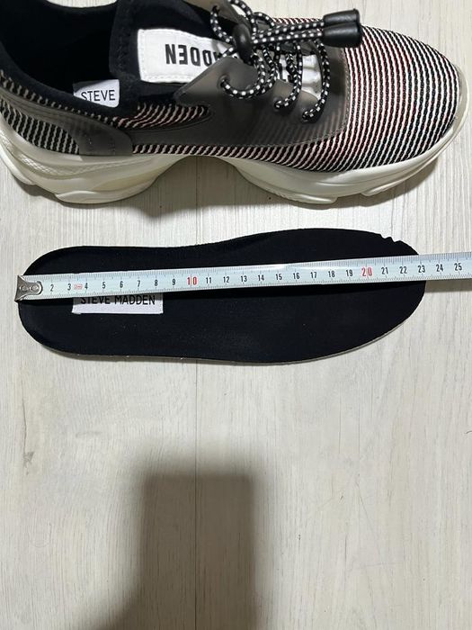 Buty Steve Madden nowe nigdy nie noszone..
