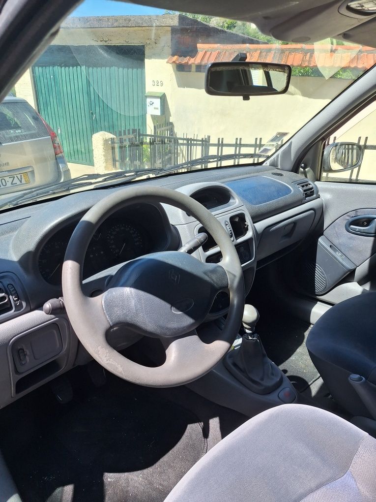 Renualt clio 1.2