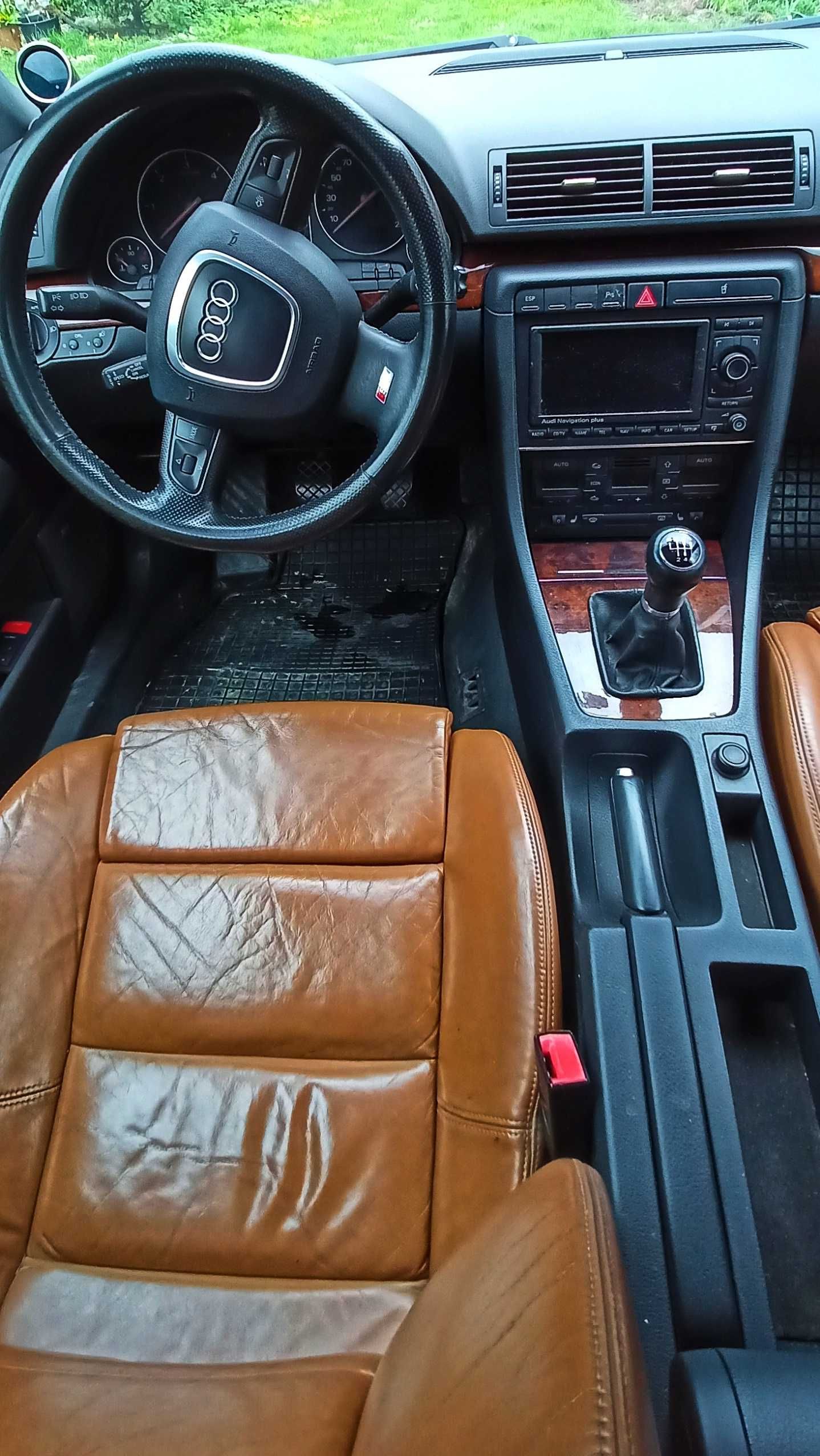 Audi Quattro Avant A4 B7 , 1,9 TDi , hak, silnik AVN 110 KM