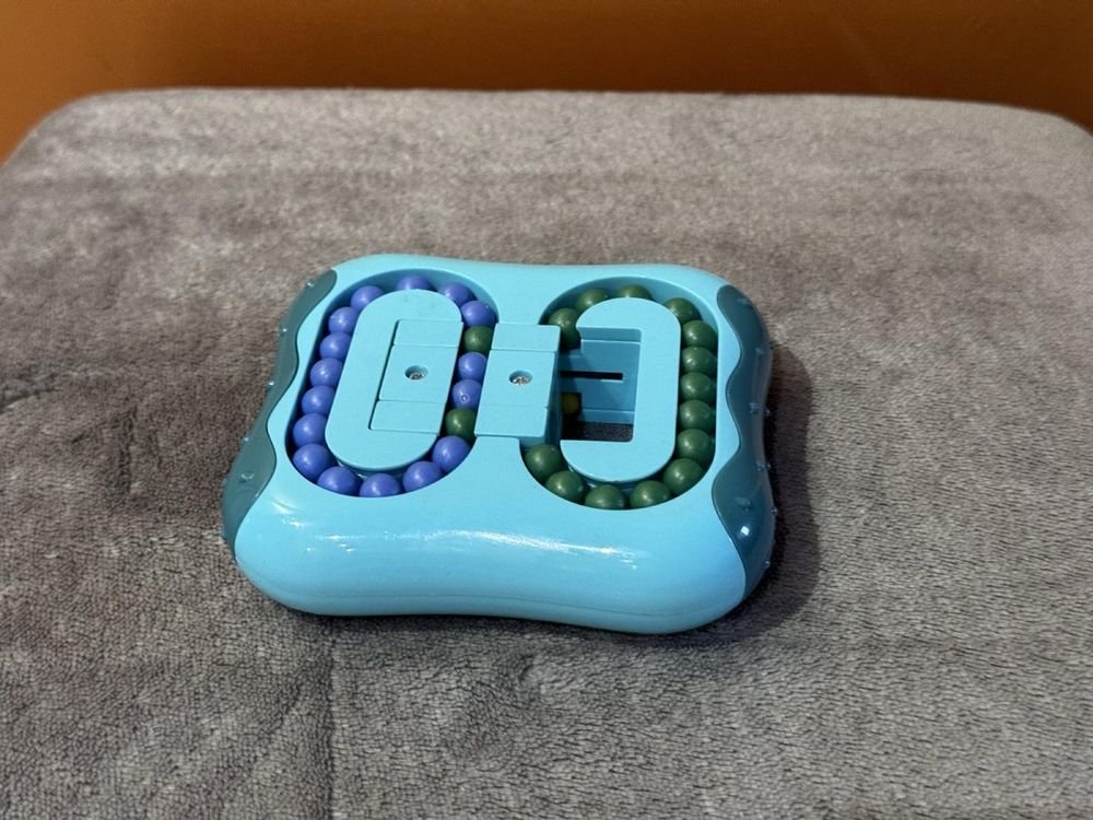 Головоломка антистресс антистрес Magic Bean Cube