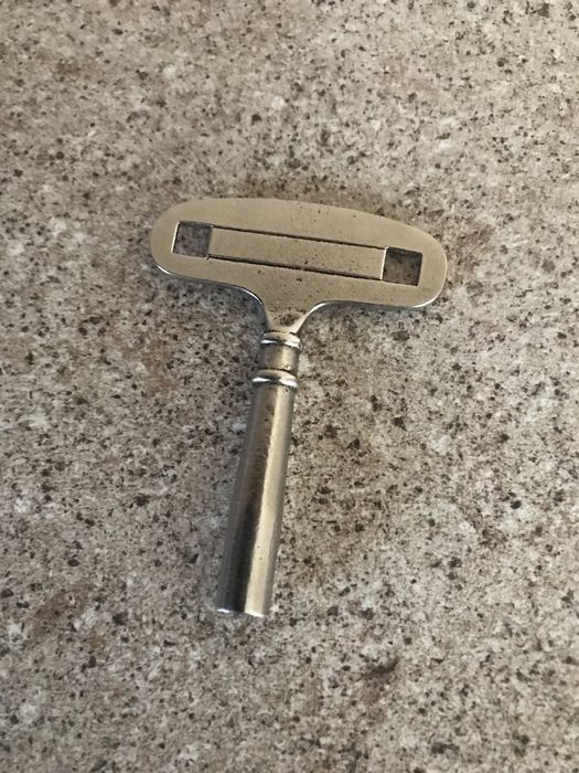 Каминные, кабинетные часы