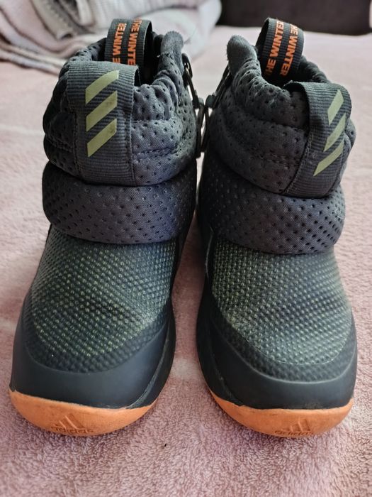 Buciki adidas roz. 26