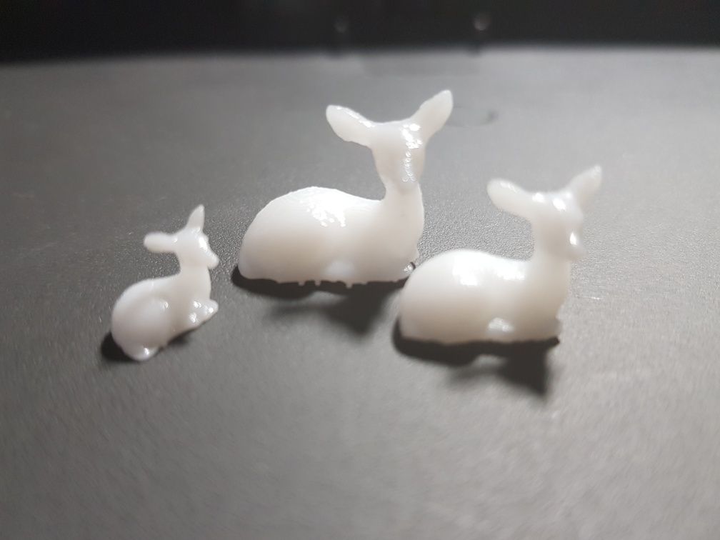 Miniaturki miniatury figurki sarna