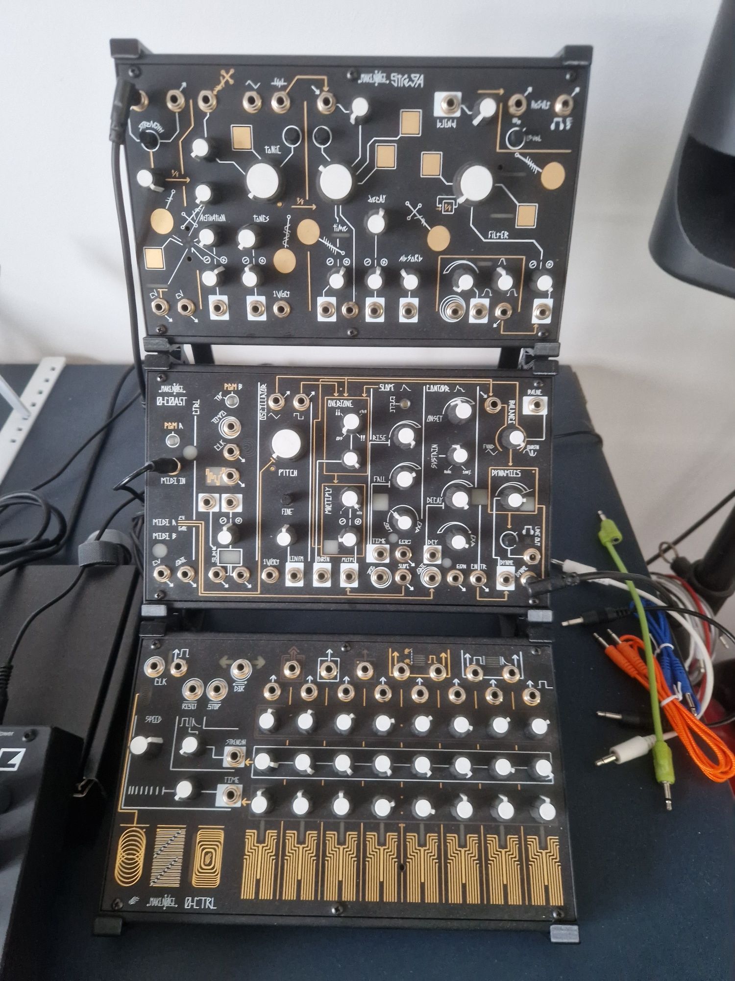 MAKE NOISE 0-ctrl strega 0-ctrl
