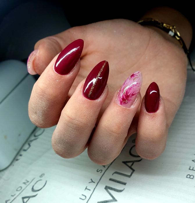 SZYBKIE TERMINY Stylizacja paznokci manicure żelowe