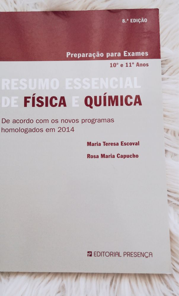 Livro de resumos de Fisica e Quimíca 10 e 11 ano