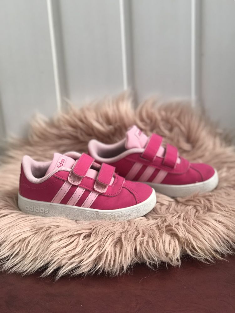 Кросівки для дівчинки Adidas