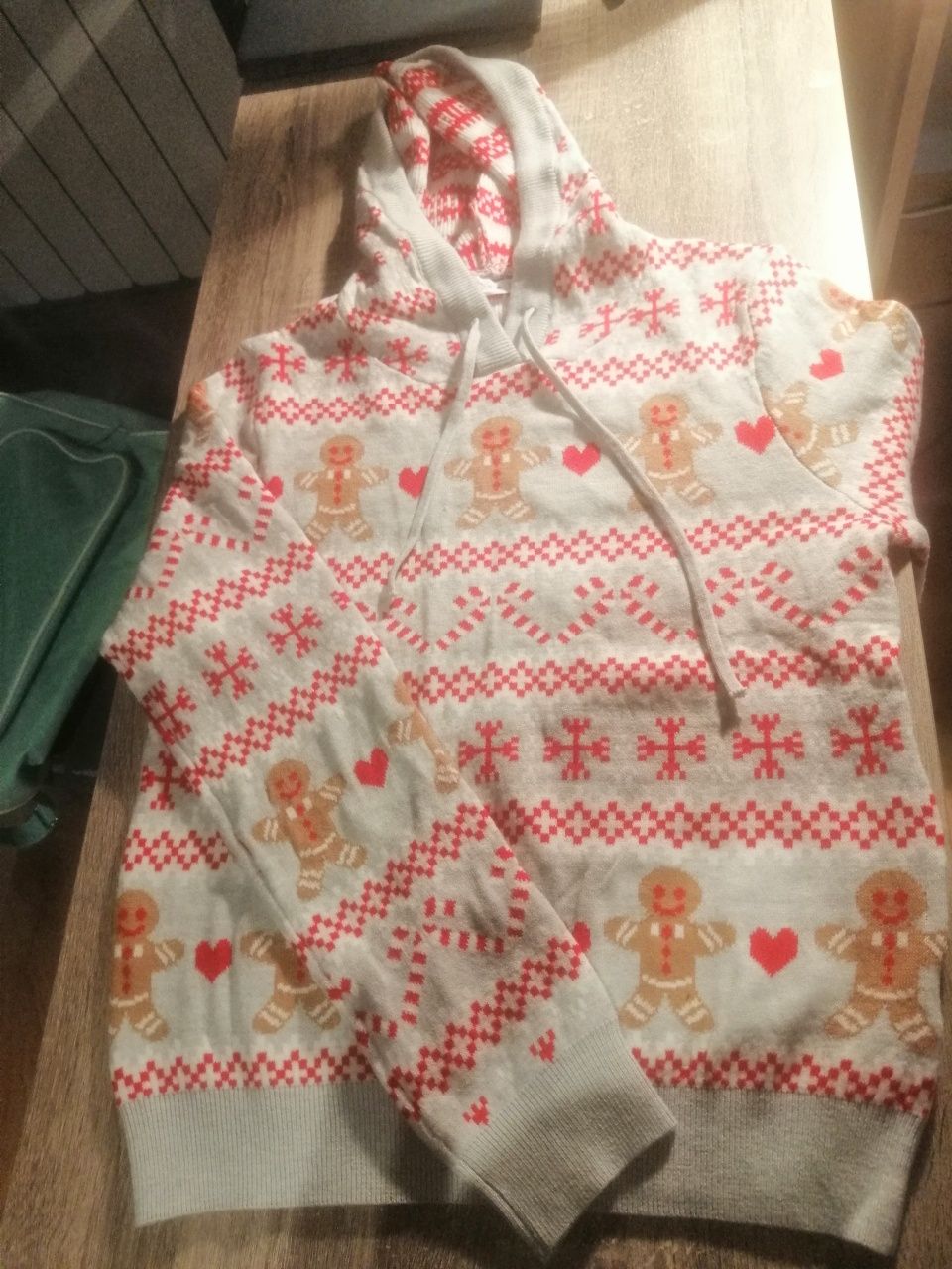 Bluza sweterek świąteczny s 38/40 Primark