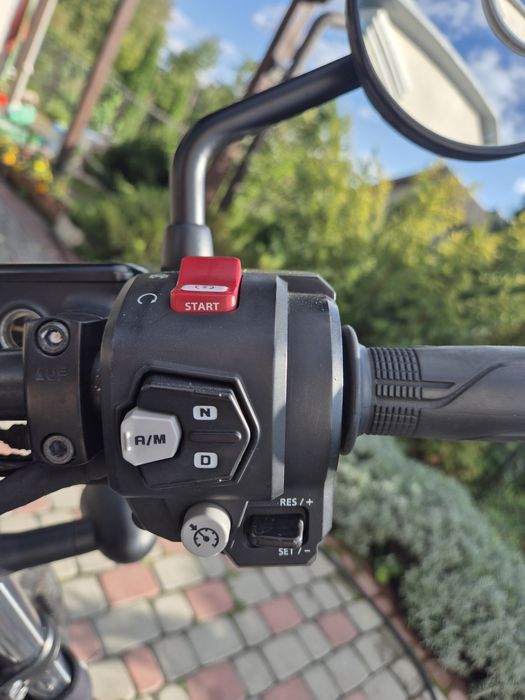 Мотоцикл Honda rebel CMX 1100 автомат