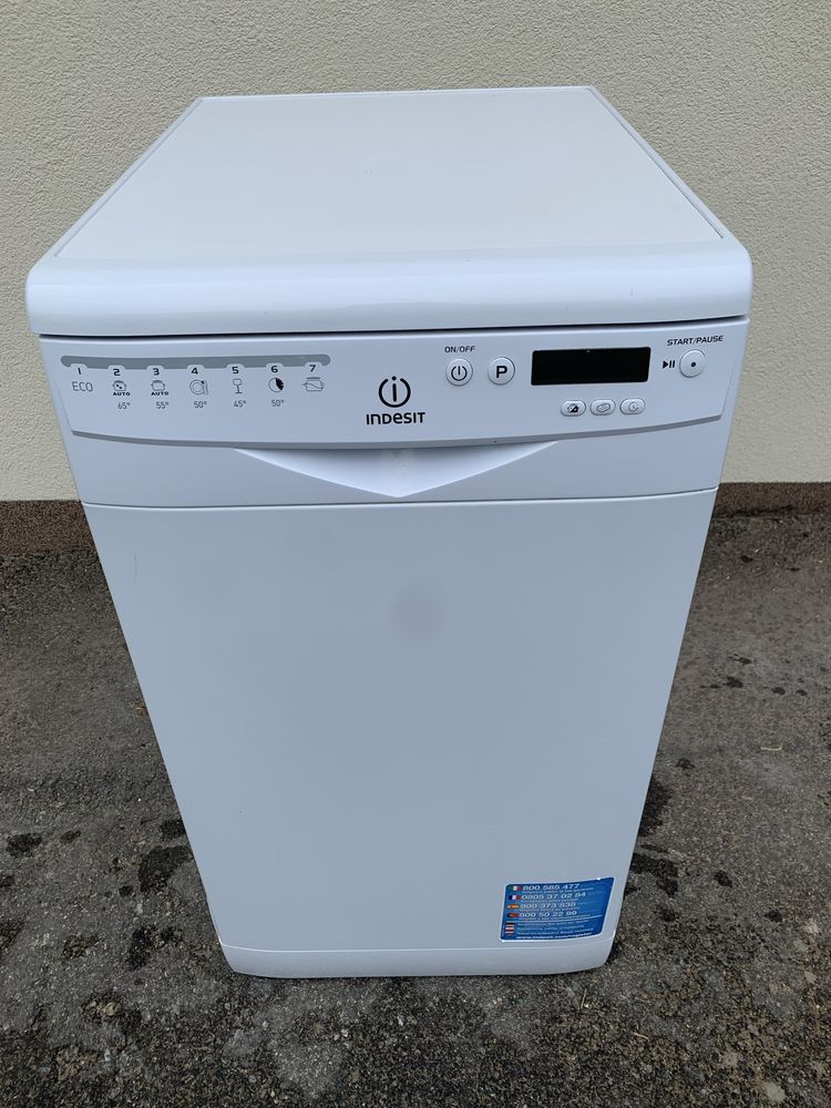 Zmywarka wolnostojąca Indesit