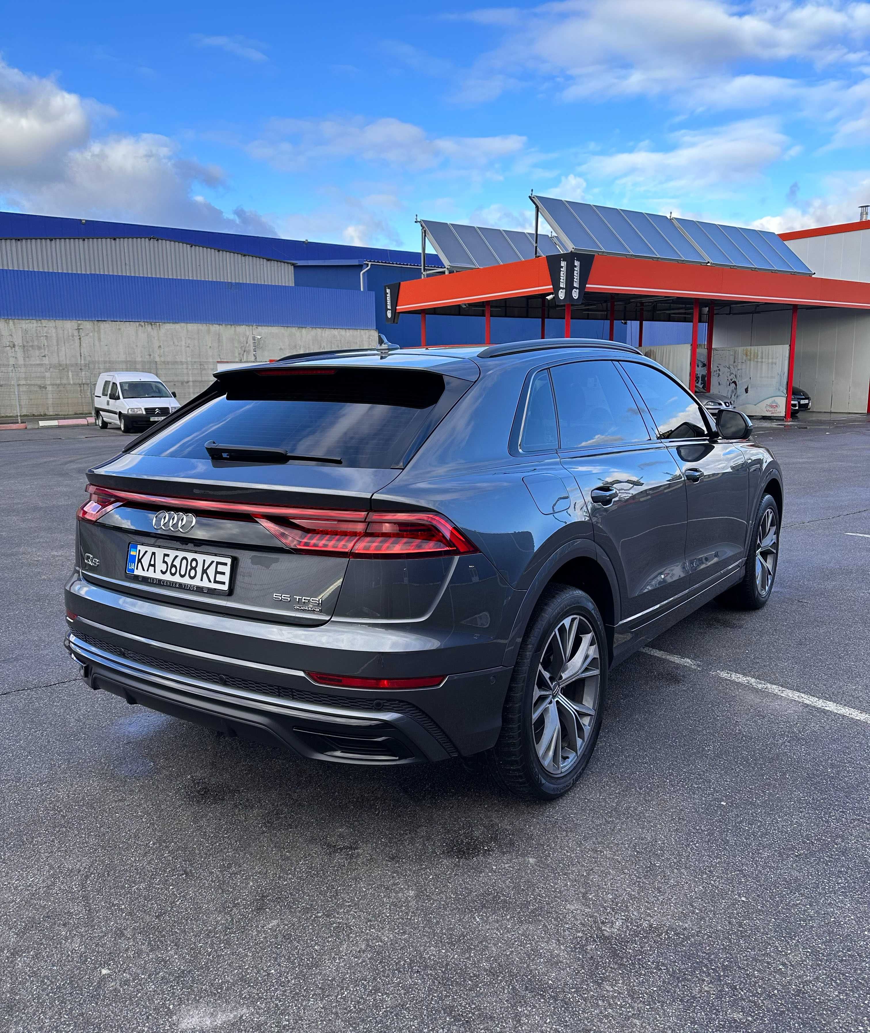 Audi Q8 S-line 55 tfsi