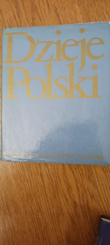 Historia Polski  i Architektura  3 pozycje