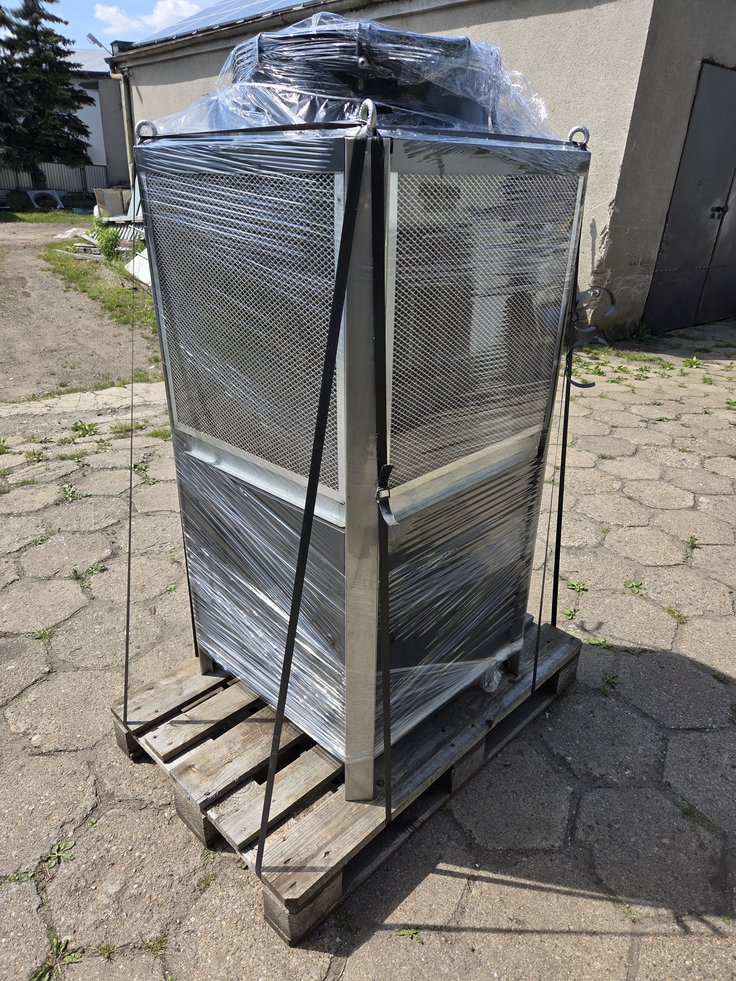 hyfra chiller został 1 sztuka 2022 r 12.2 kW/32 wtryskarka wymiennik