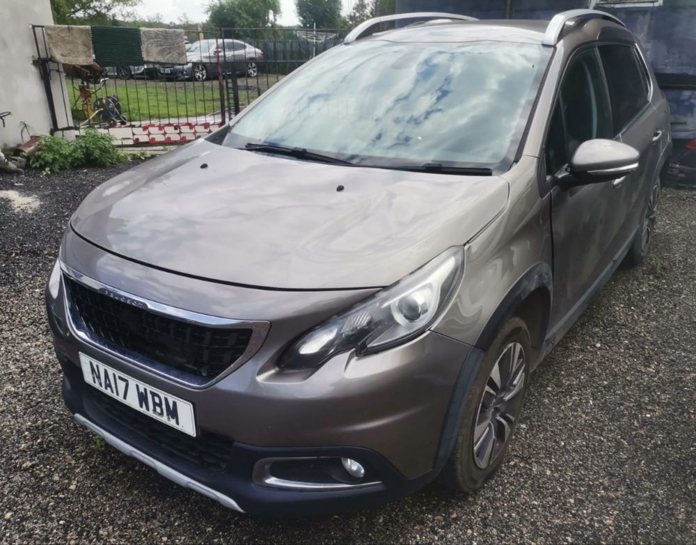 Peugeot 2008 Active Anglik!