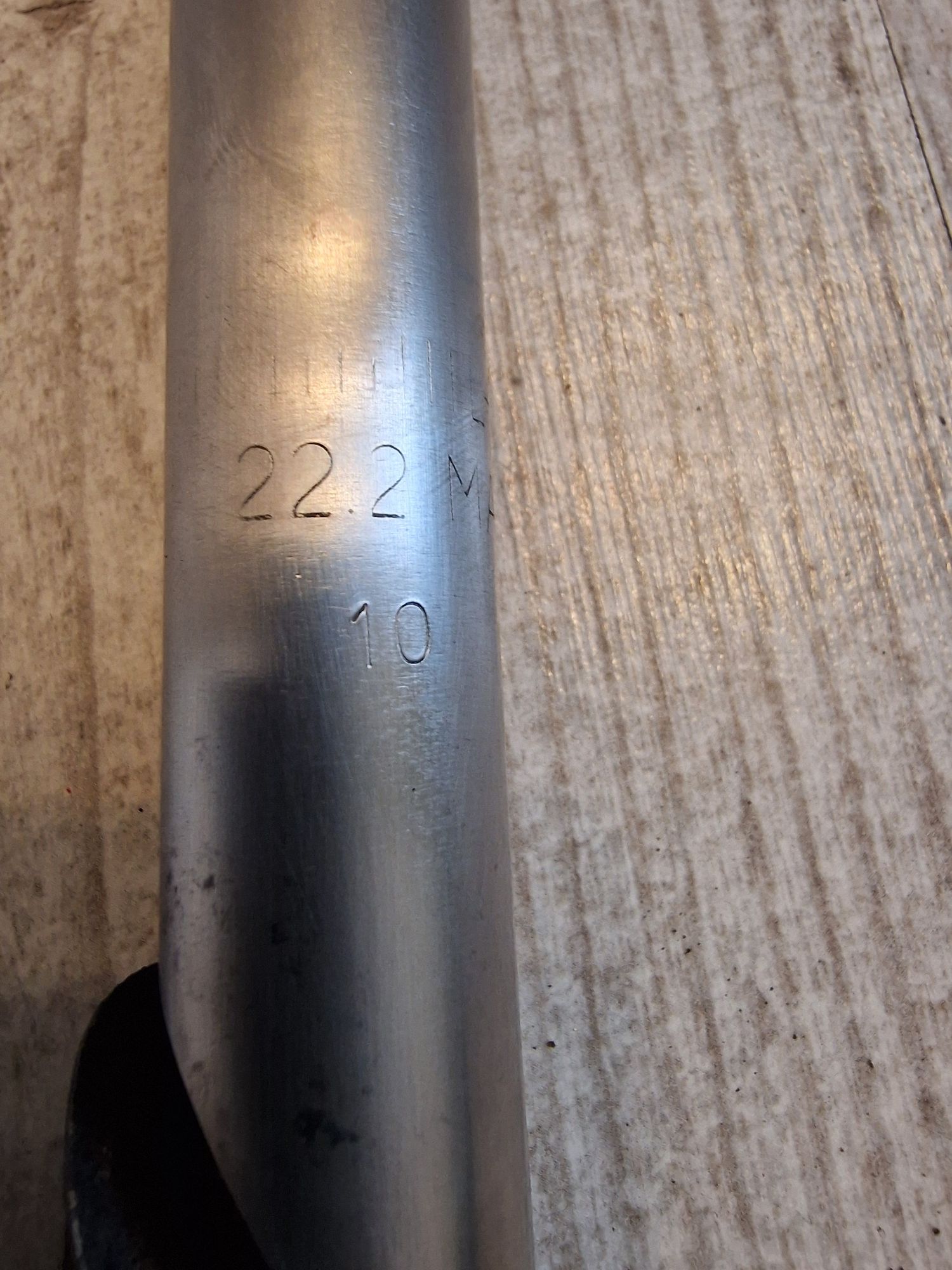 Mostek kierownicy regulowany bezkluczykowo Batavus 22,2