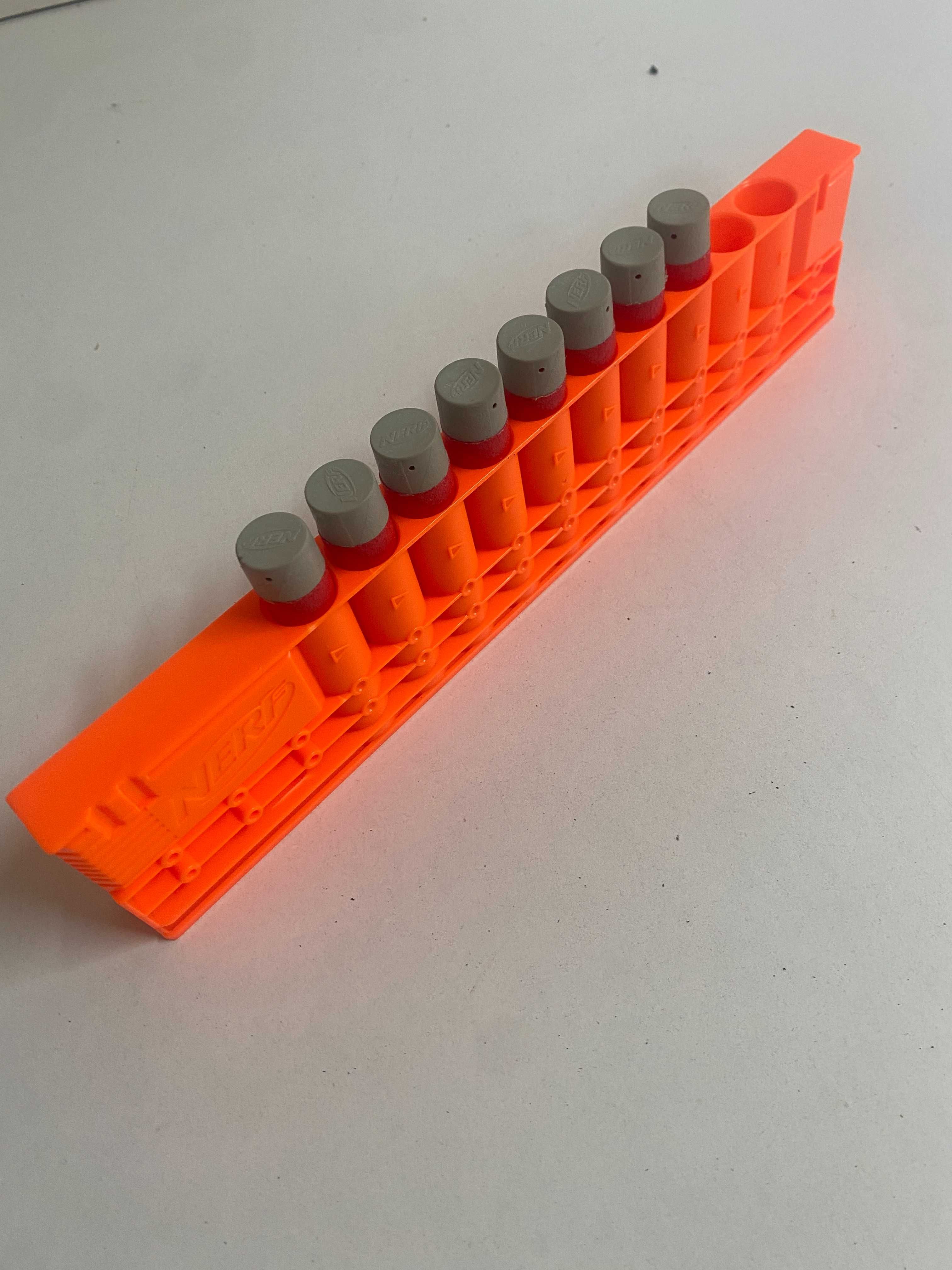 Nerf magazynek z dużymi nabojami