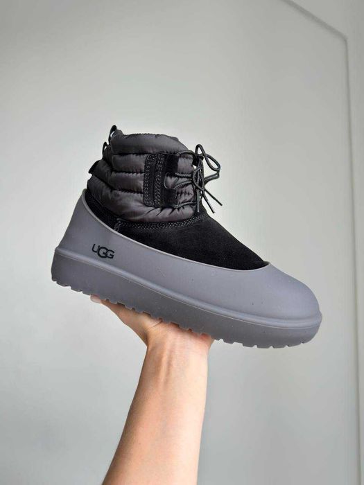 Угги UGG Classic Mini Lace-Up Black / Уггі Класік Міні Лейс-Ап чорні