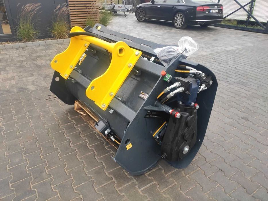 Betoniarka Mieszalnik pasz na TURa ładowacz czołowy ładowarkę