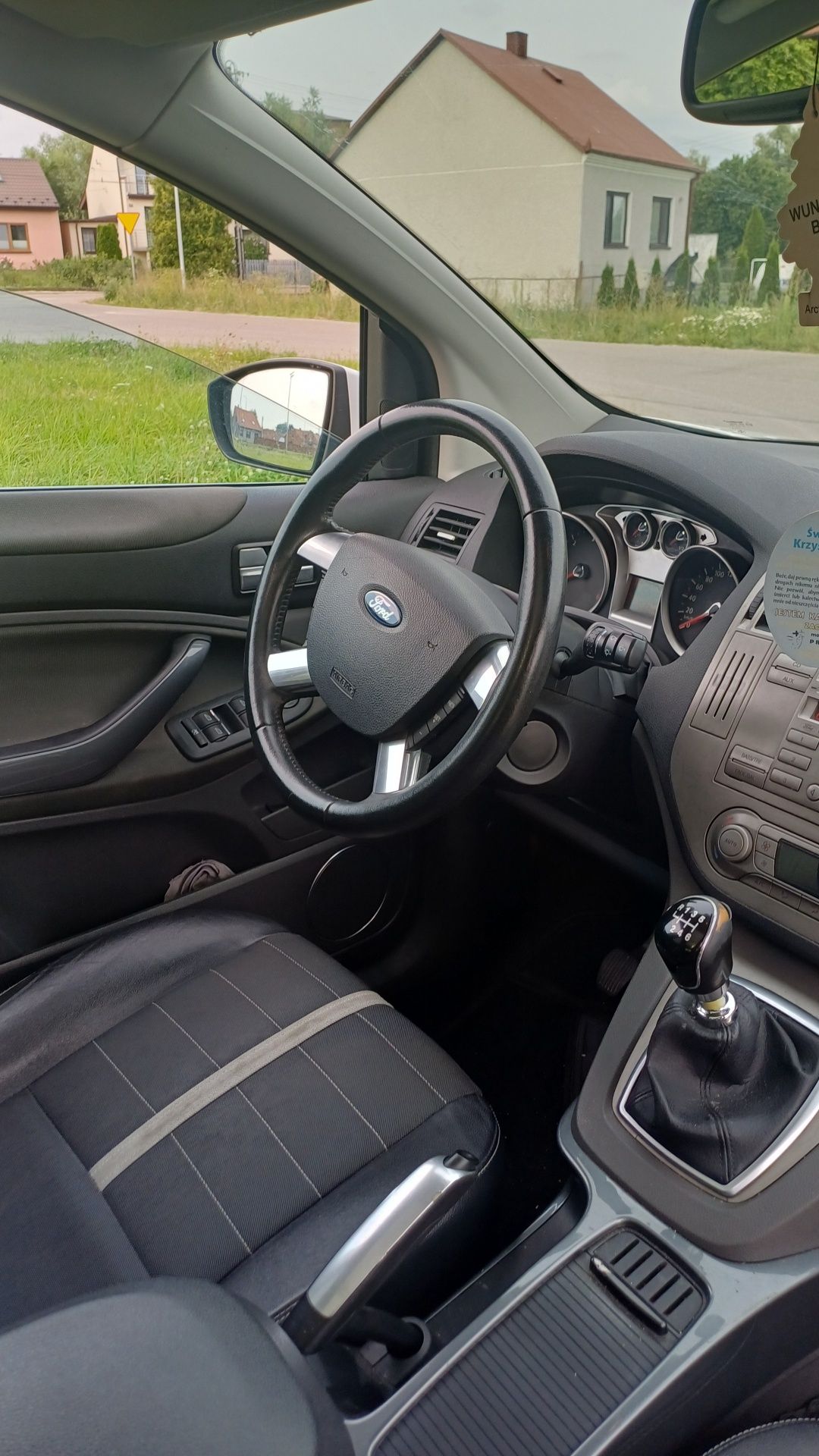 Ford Kuga 4x4 2.0 tdci 140km 2009r. Panorama