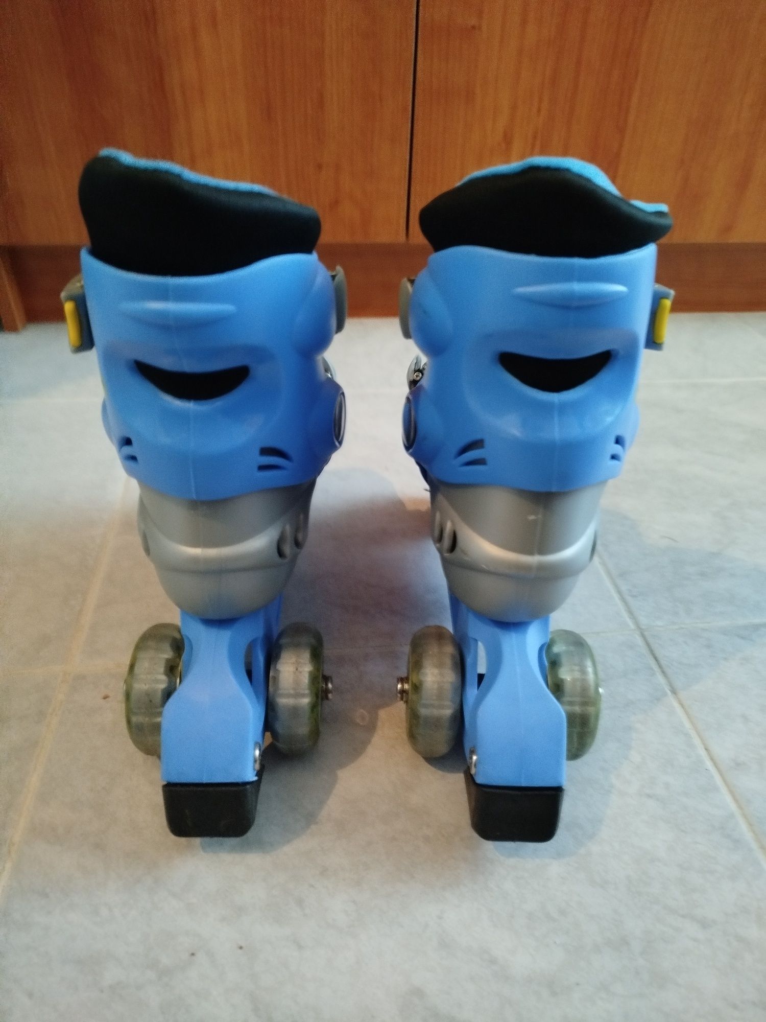 Patins 3 rodas.     .