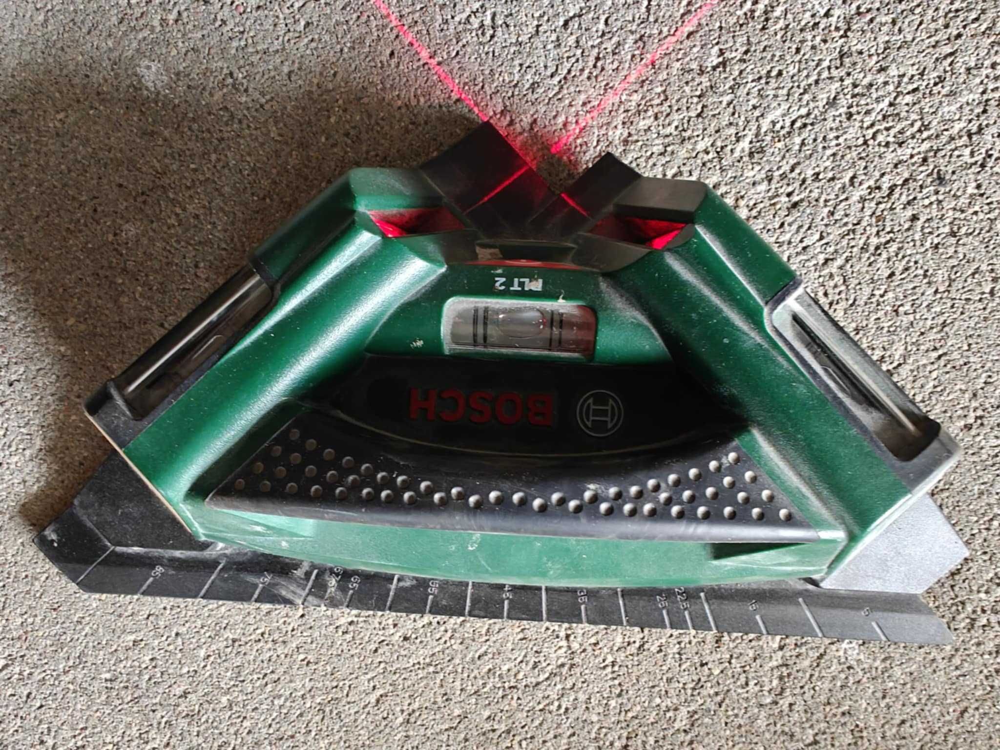 Laser do układania płytek Bosch PLT2