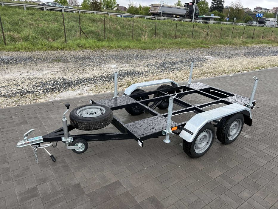 Прицеп для генератора двохвісний без гальм з опорами.