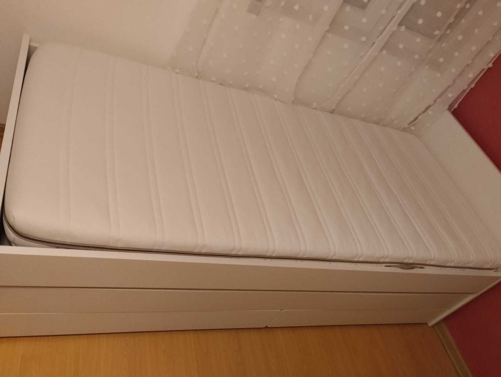 Cama Solteiro 90x200cm + Gaveta com Cama Solteiro 90x200cm e Arrumação