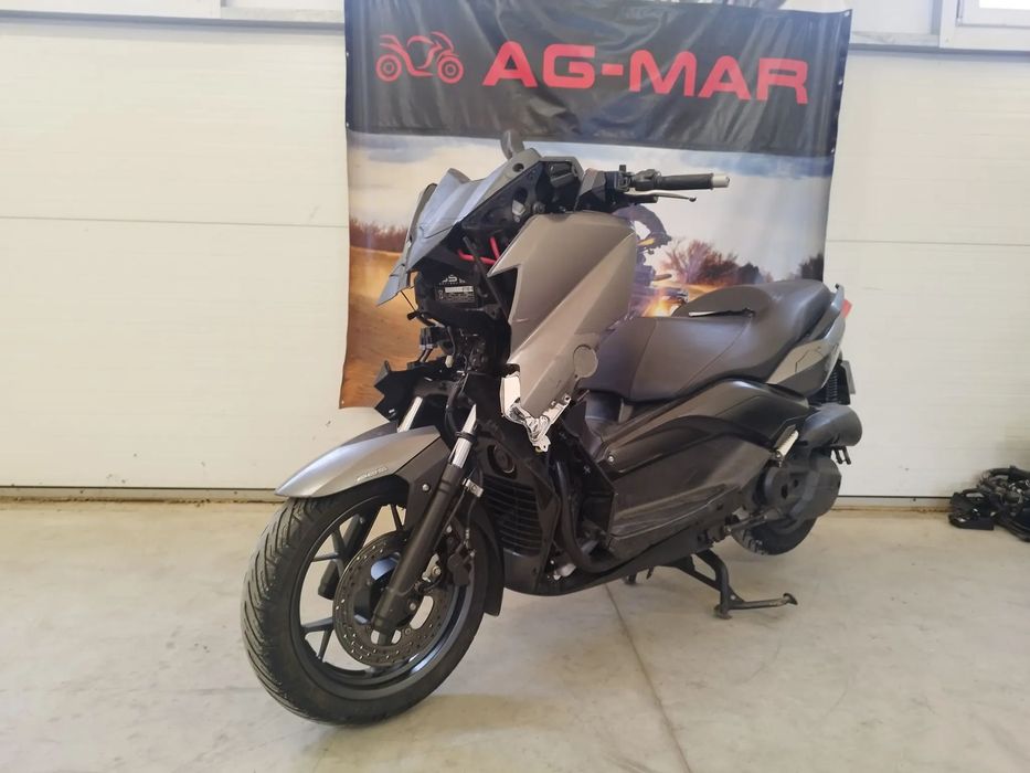 Yamaha X-max 125cm Lift Duży wybór skuterów/motocykli/quadów/RATY
