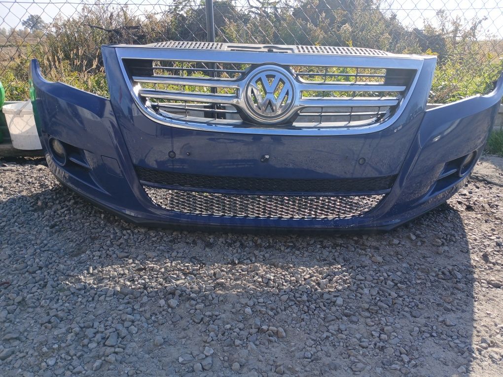 Zderzak przedni VW Tiguan 2010r ll5m