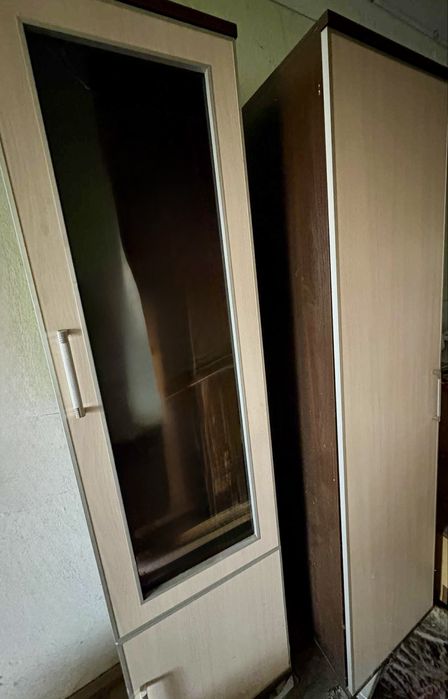 Zestaw mebli- szafa, witryna i szafka pod TV