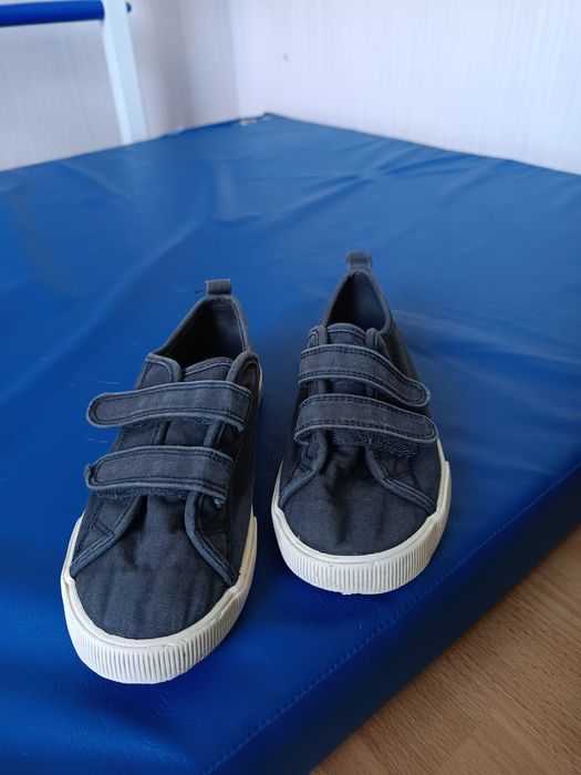 Кеди hm весняні .