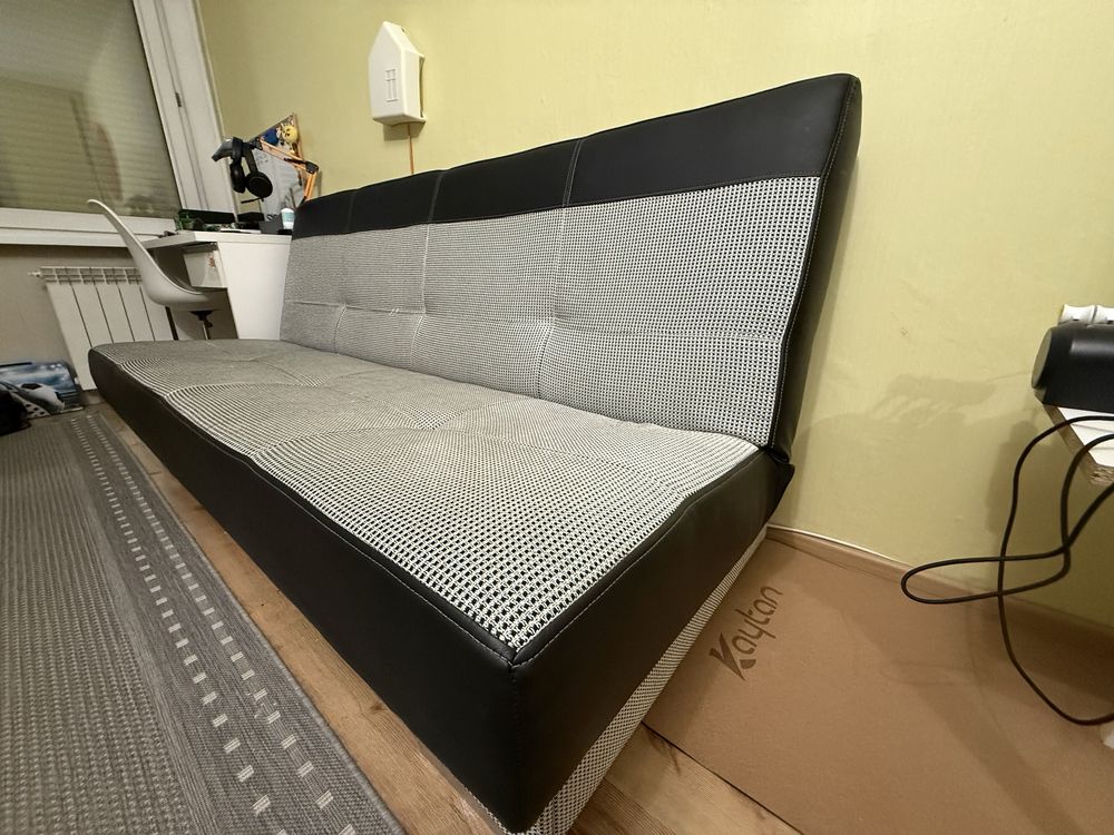 Wersalka dosc kompaktowa