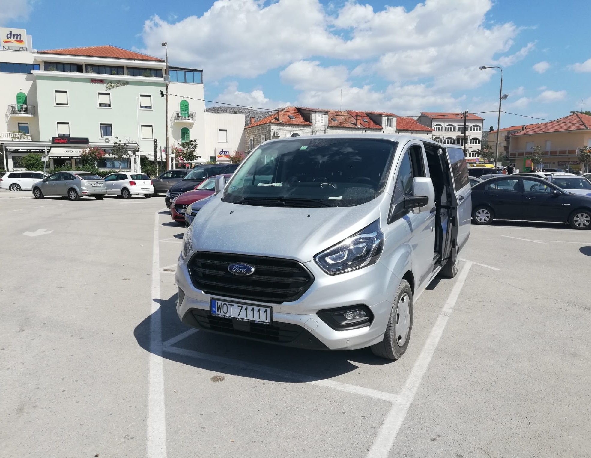 Wypożyczalnia busów Osobowych Wynajem busa Plany zdjęciowe Rent a Car