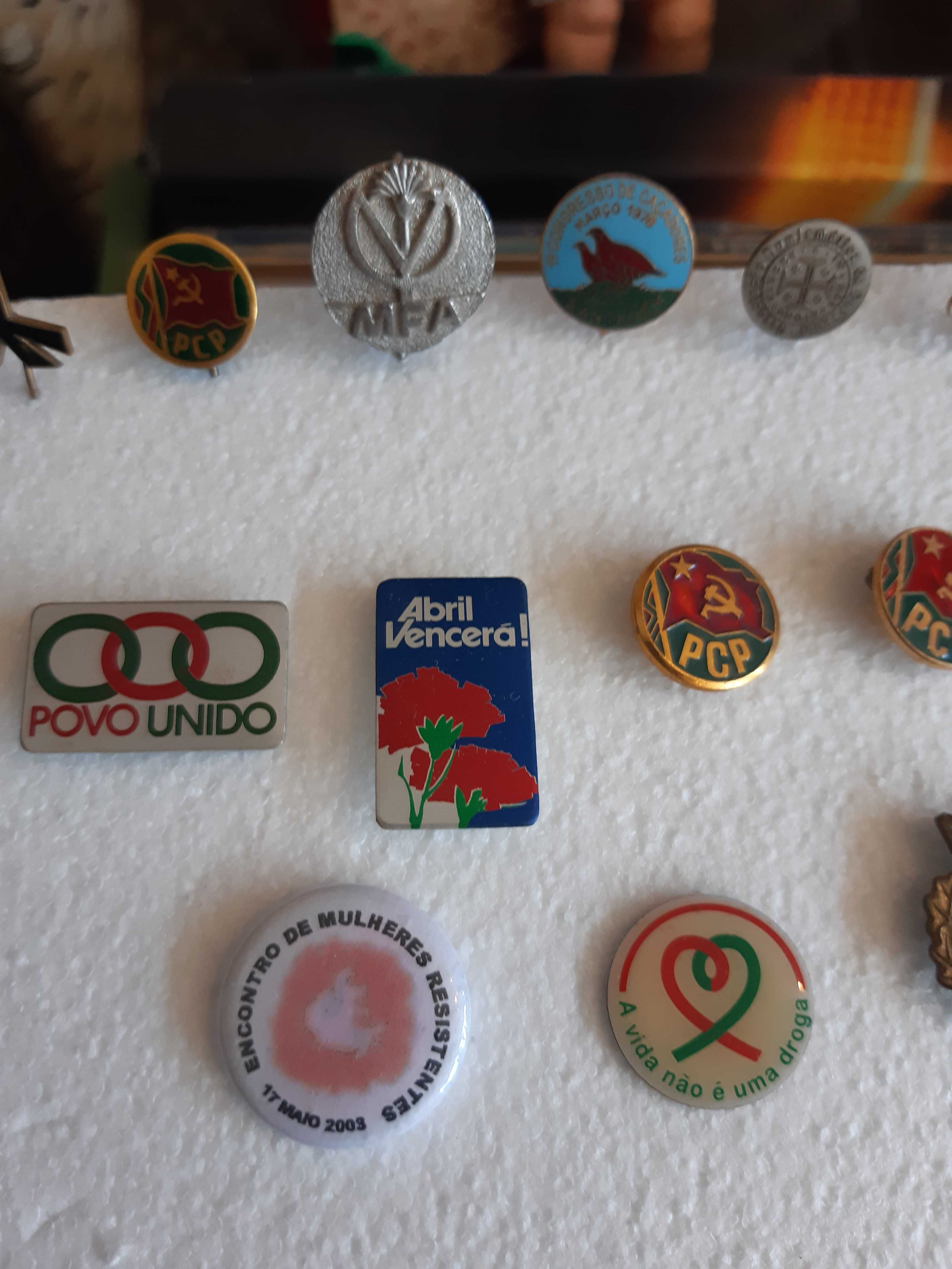 Pins, Alfinetes, Crachás, Medalhas