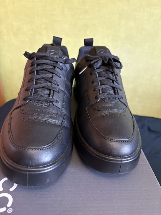 Продам чоловічі кросівки Ecco street 720 розмір 43