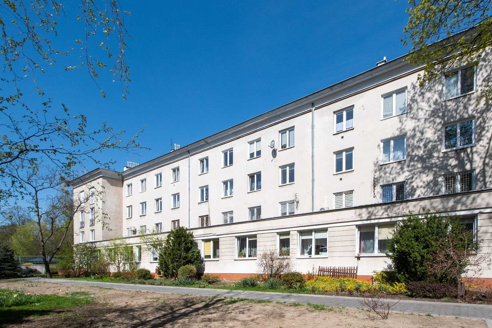 Karolkowa przytulna kawalerka dla singla od 28.08 bezpośrednio