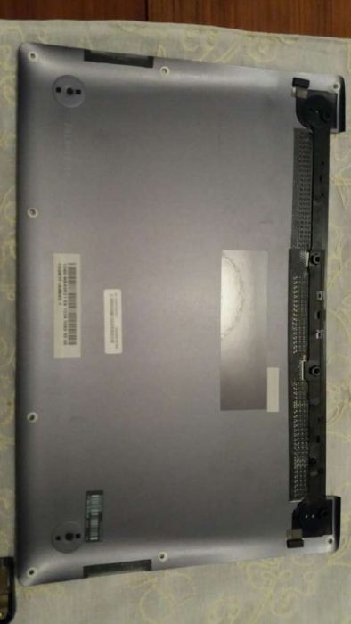 Asus Taichi21 - Tampa inferior / Tampa de baixo