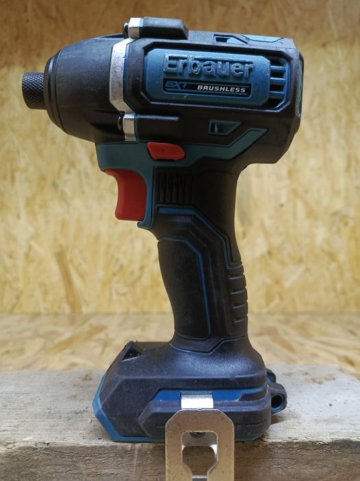 Zakrętarka erbauer eid18-li body