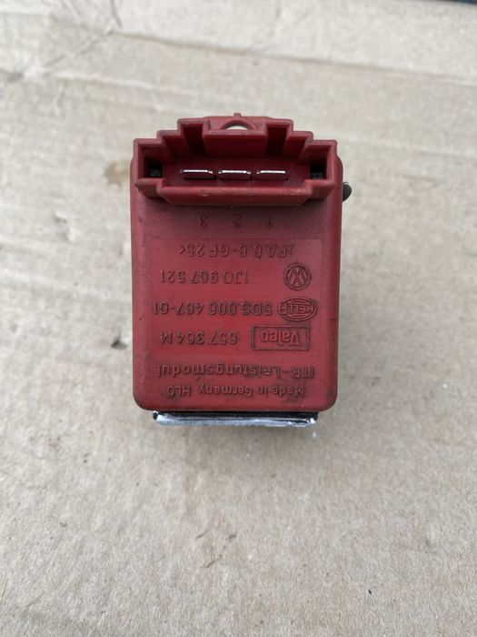 Резистор реостат вентилятора печки Audi, Passat, Bora, Octavia, Golf