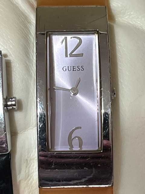 Relogios CK e Guess usados