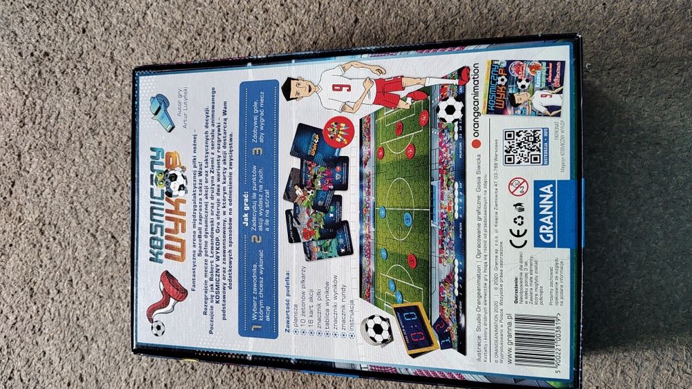 Gra kosmiczny wykop piłka nożna Lewandowski