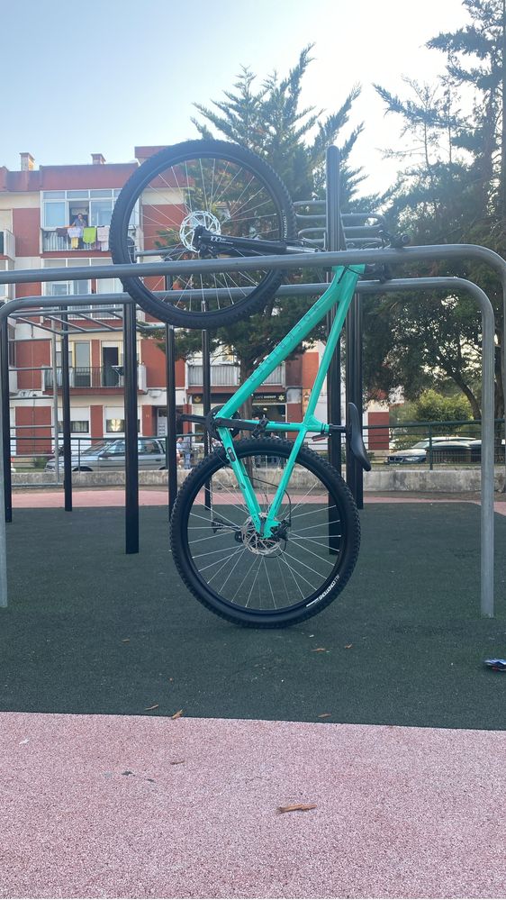 Bicicleta recem comprada nova ….