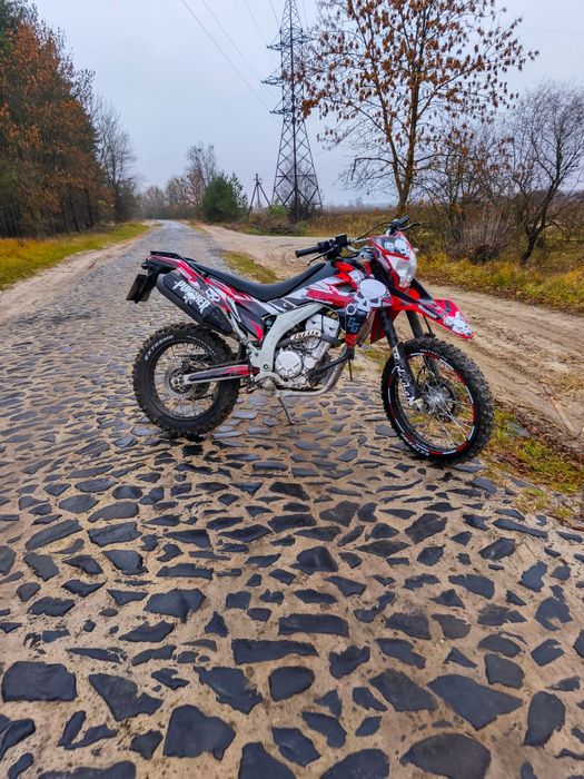 Продам Loncin 300